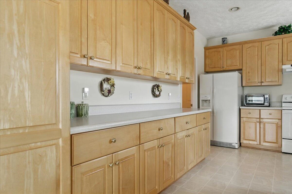 35 Lake Shore DR - Photo 27