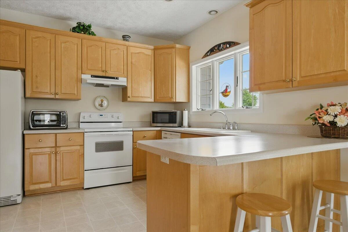 35 Lake Shore DR - Photo 28