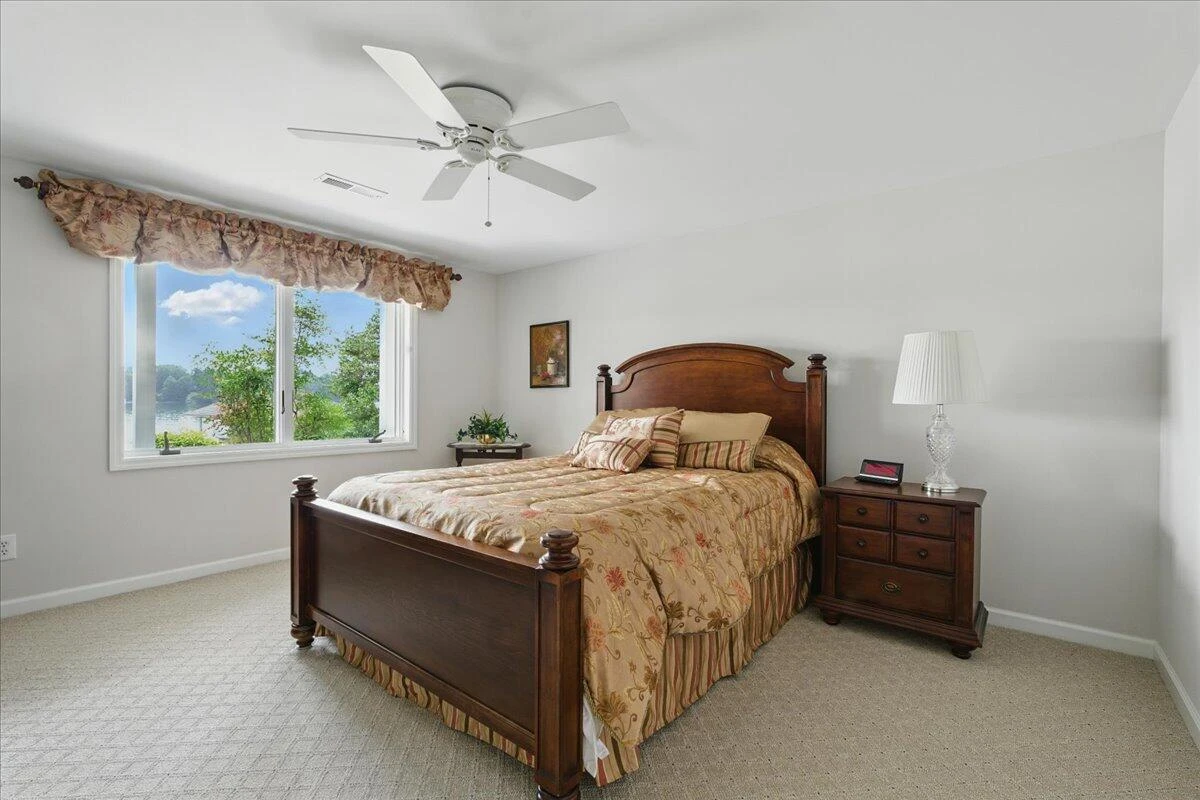 35 Lake Shore DR - Photo 56