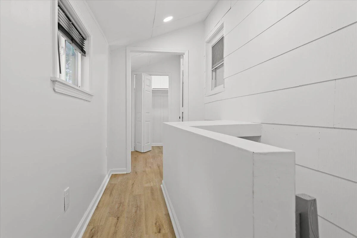 1012 Morehead AVE - Photo 28