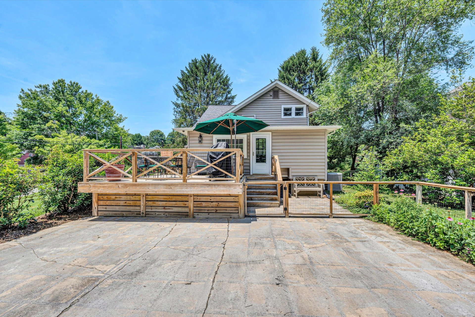 2530 Carolina AVE - Photo 62