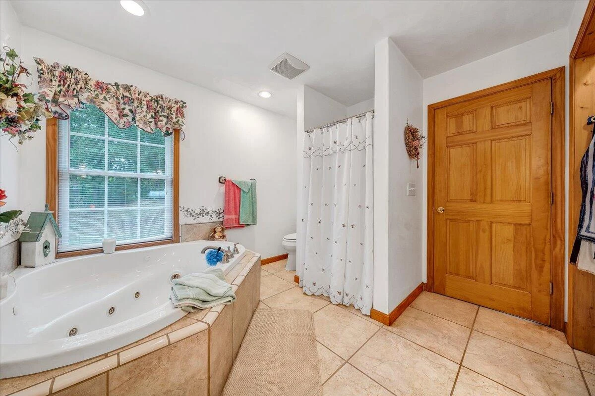 338 White Oak LN - Photo 20