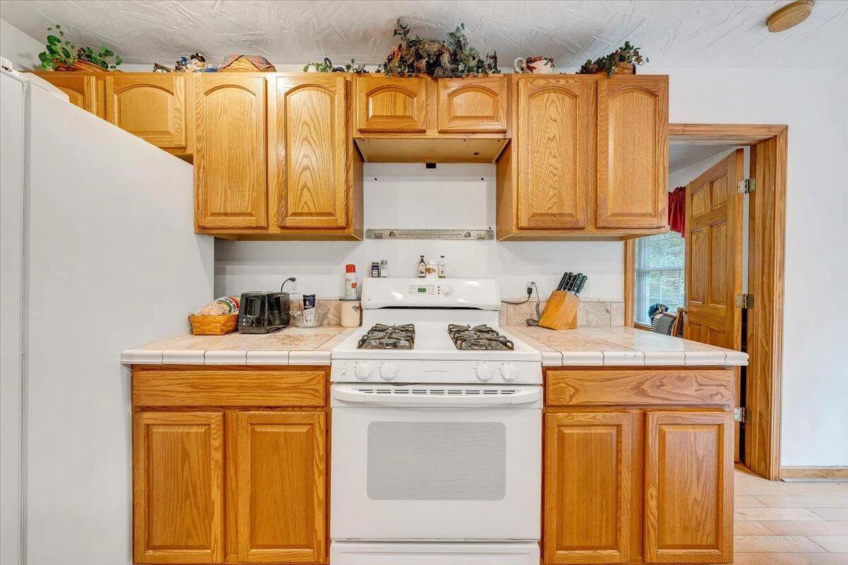 338 White Oak LN - Photo 26