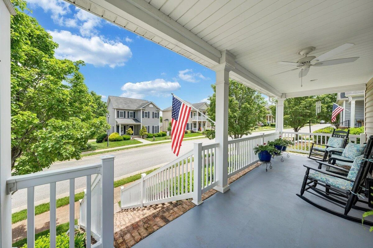 1146 Cranberry CT - Photo 2