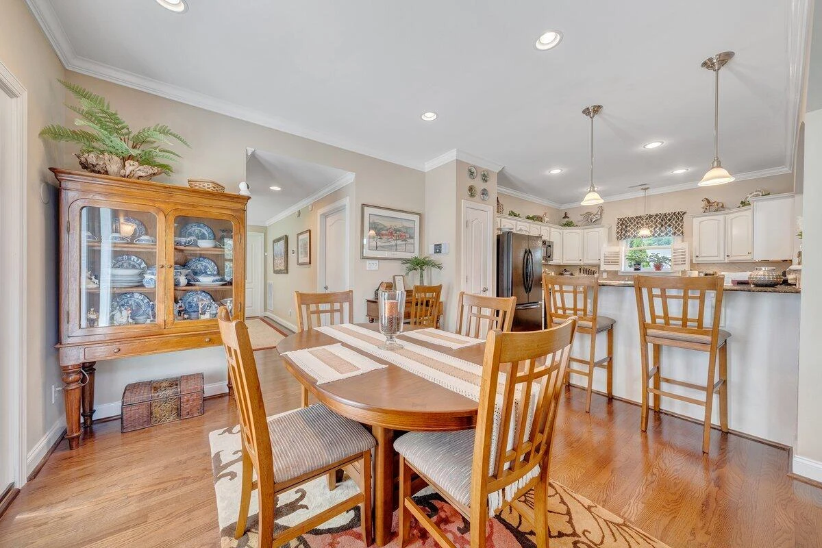 1146 Cranberry CT - Photo 7