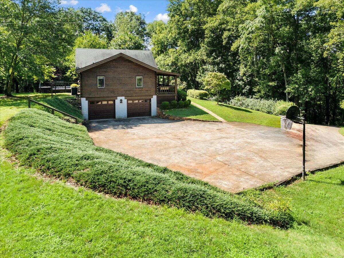 612 Peters Creek DR - Photo 59