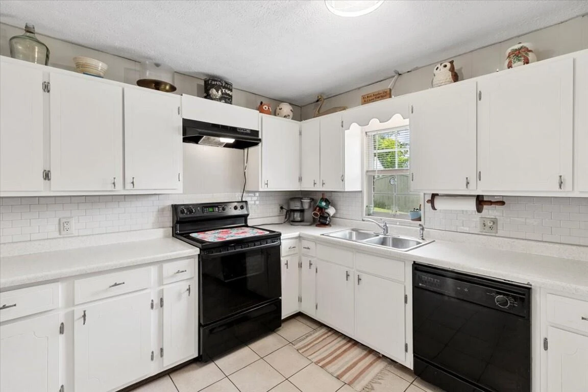1501 English Forest RD - Photo 17