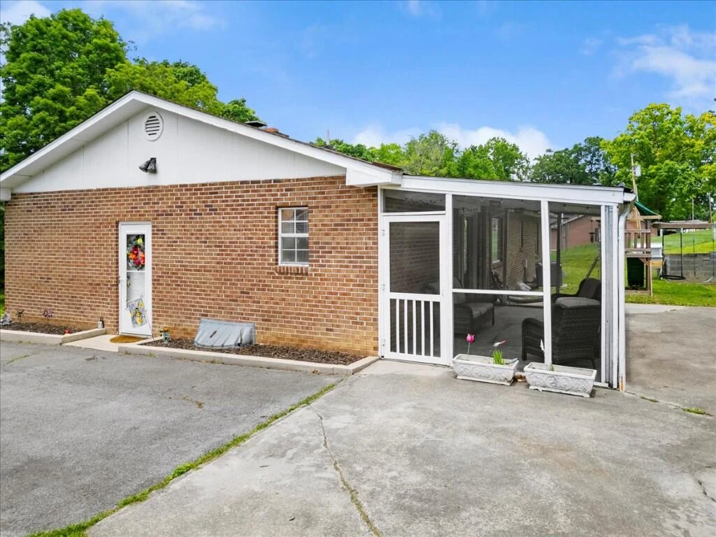 1501 English Forest RD - Photo 37