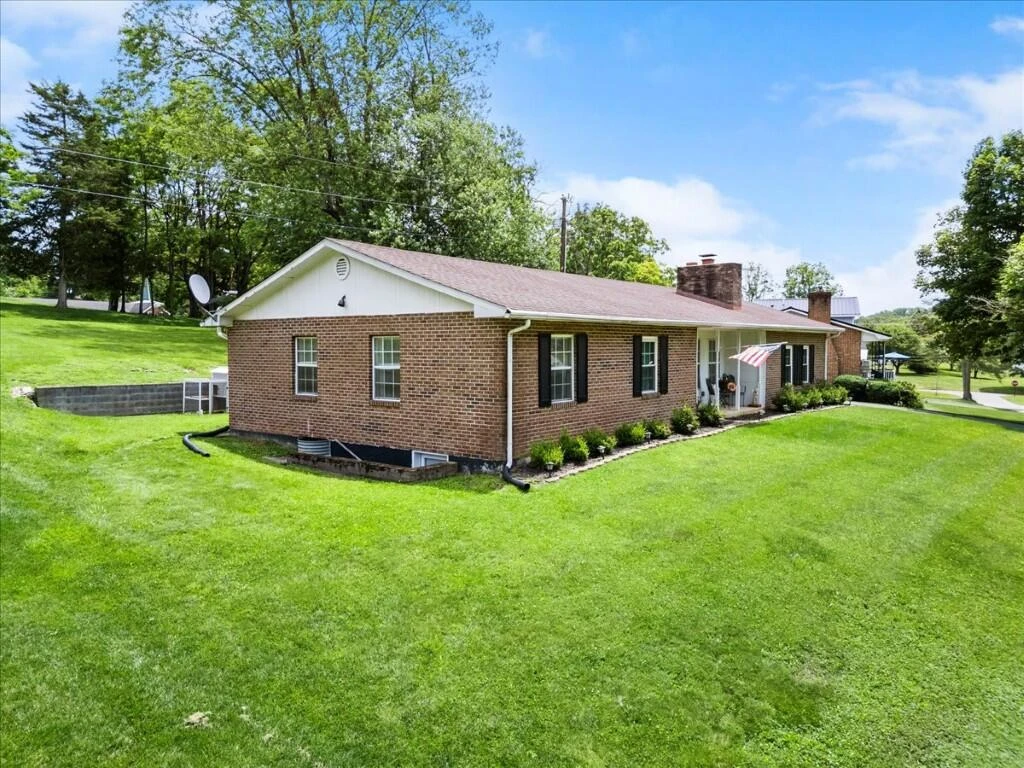 1501 English Forest RD - Photo 41
