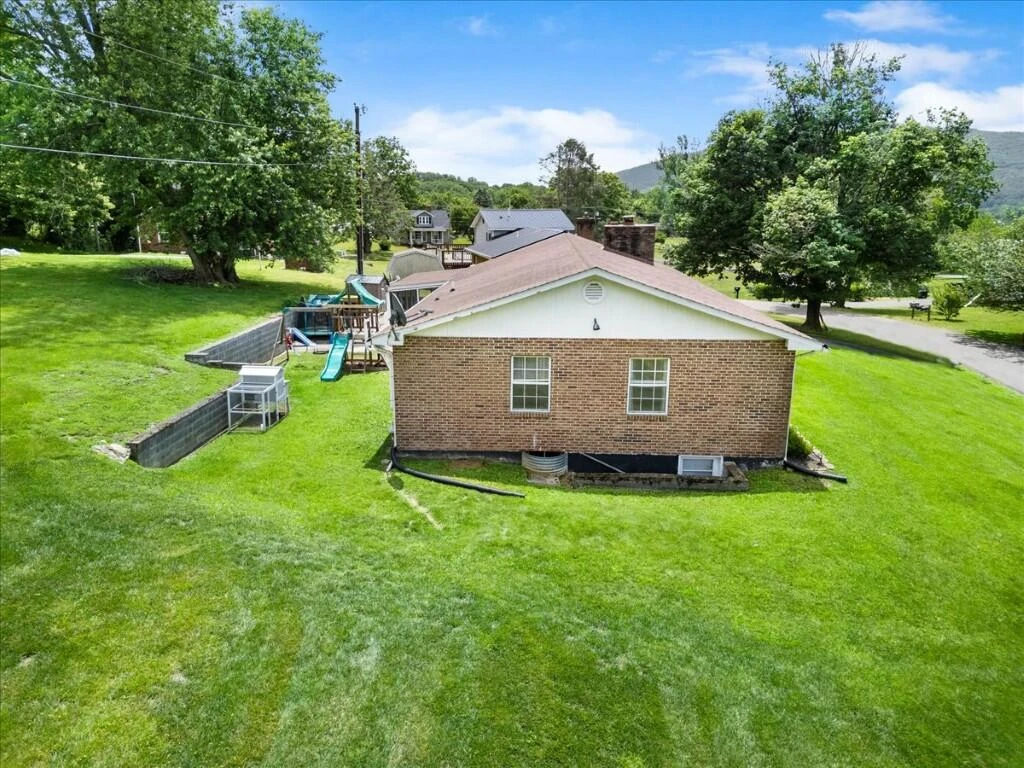 1501 English Forest RD - Photo 44