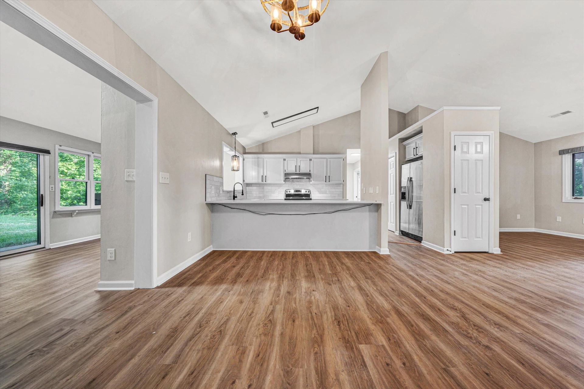 8757 Bent Mountain RD - Photo 11