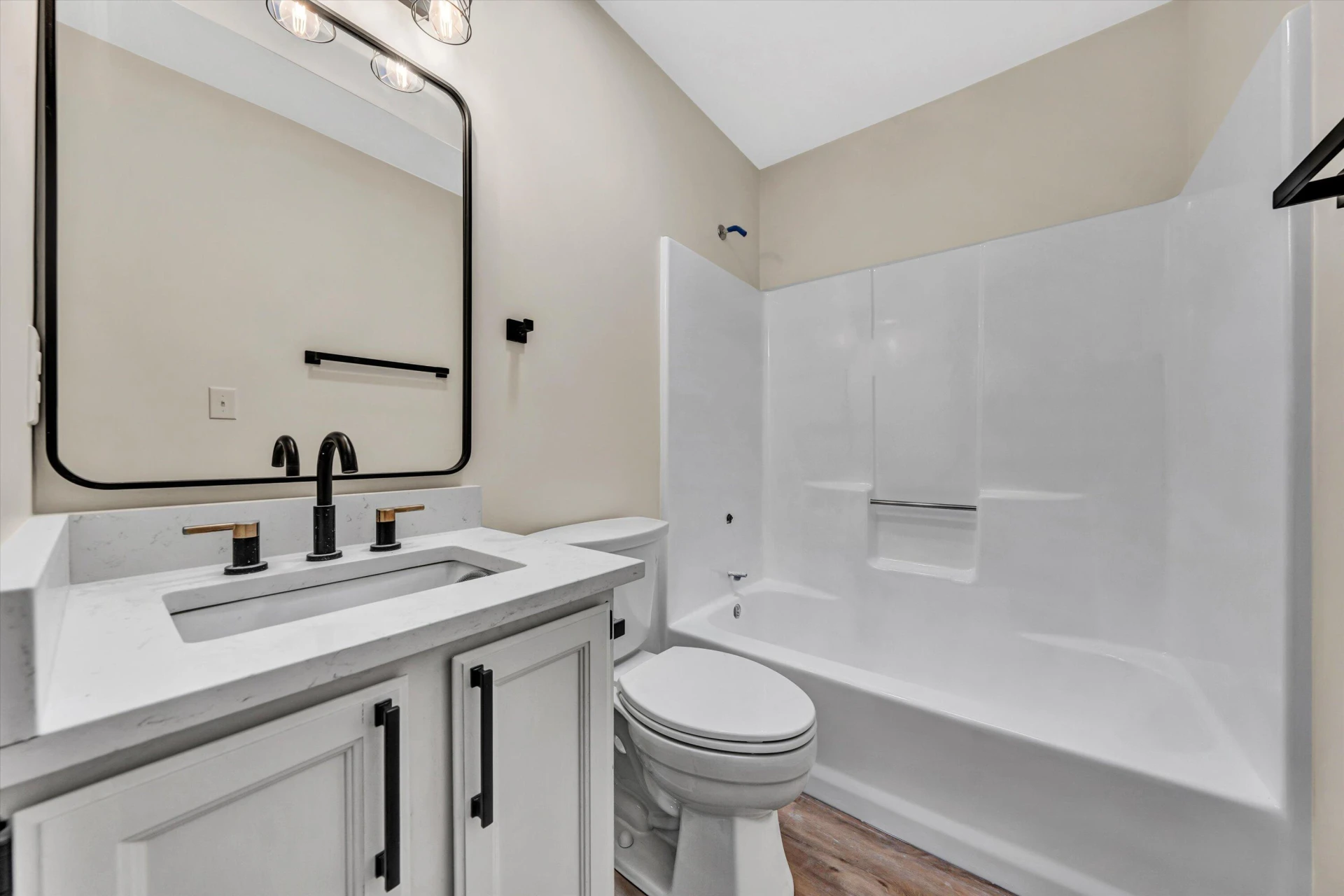 8757 Bent Mountain RD - Photo 16
