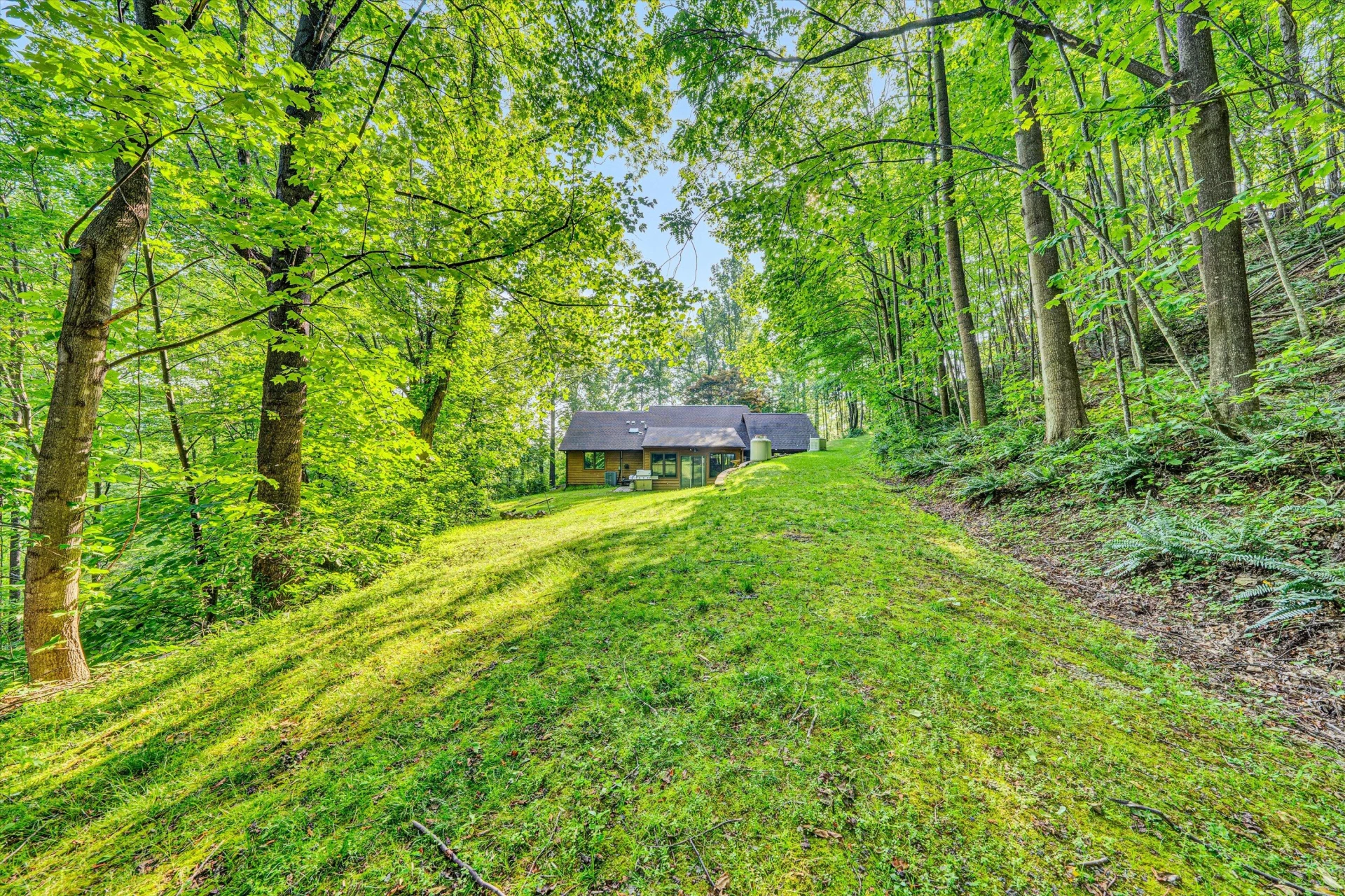 8757 Bent Mountain RD - Photo 34