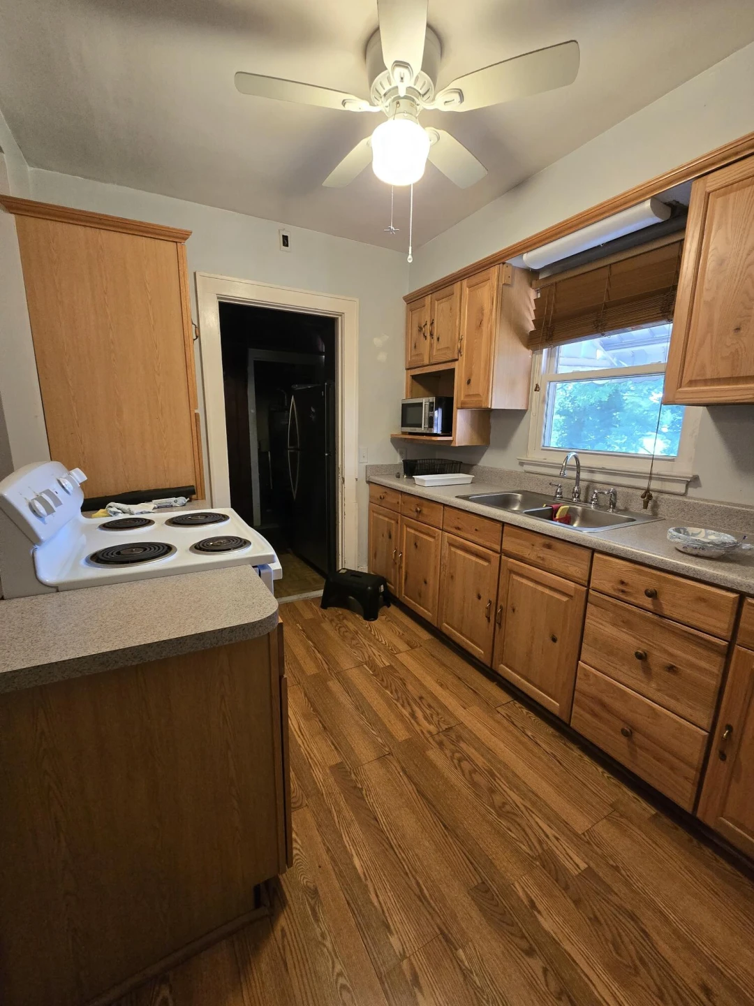 703 Staunton AVE - Photo 4