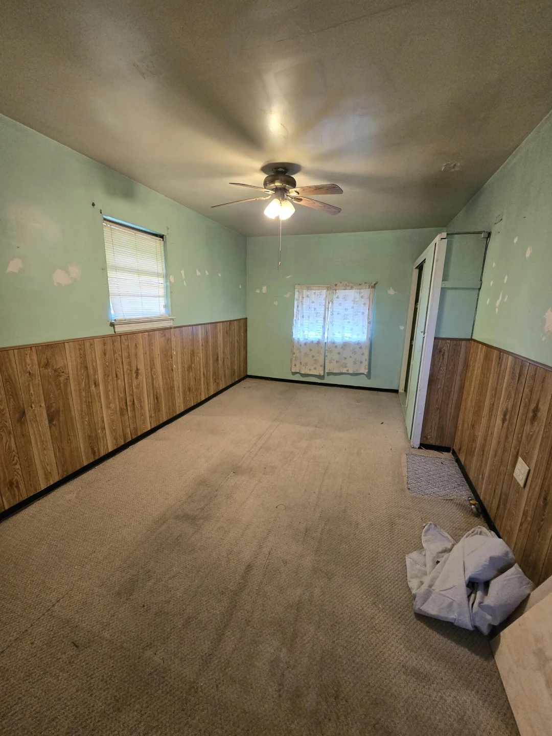 703 Staunton AVE - Photo 5