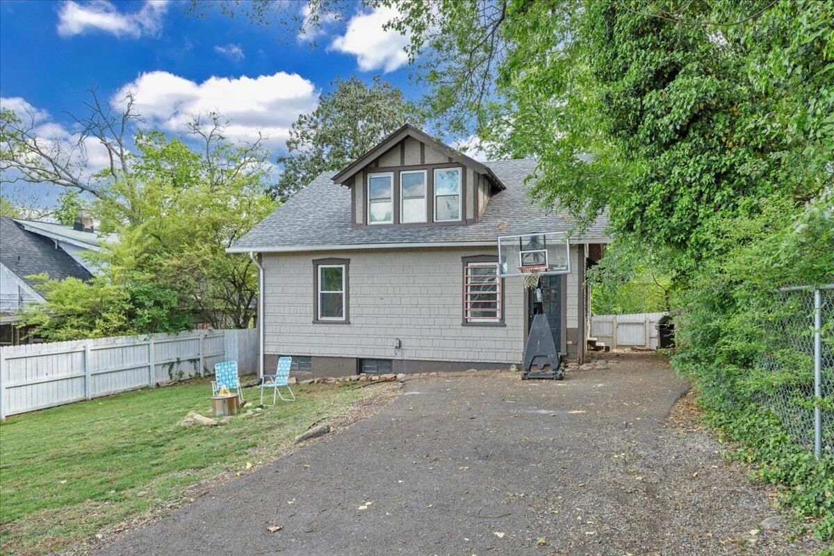 1915 Denniston AVE - Photo 35