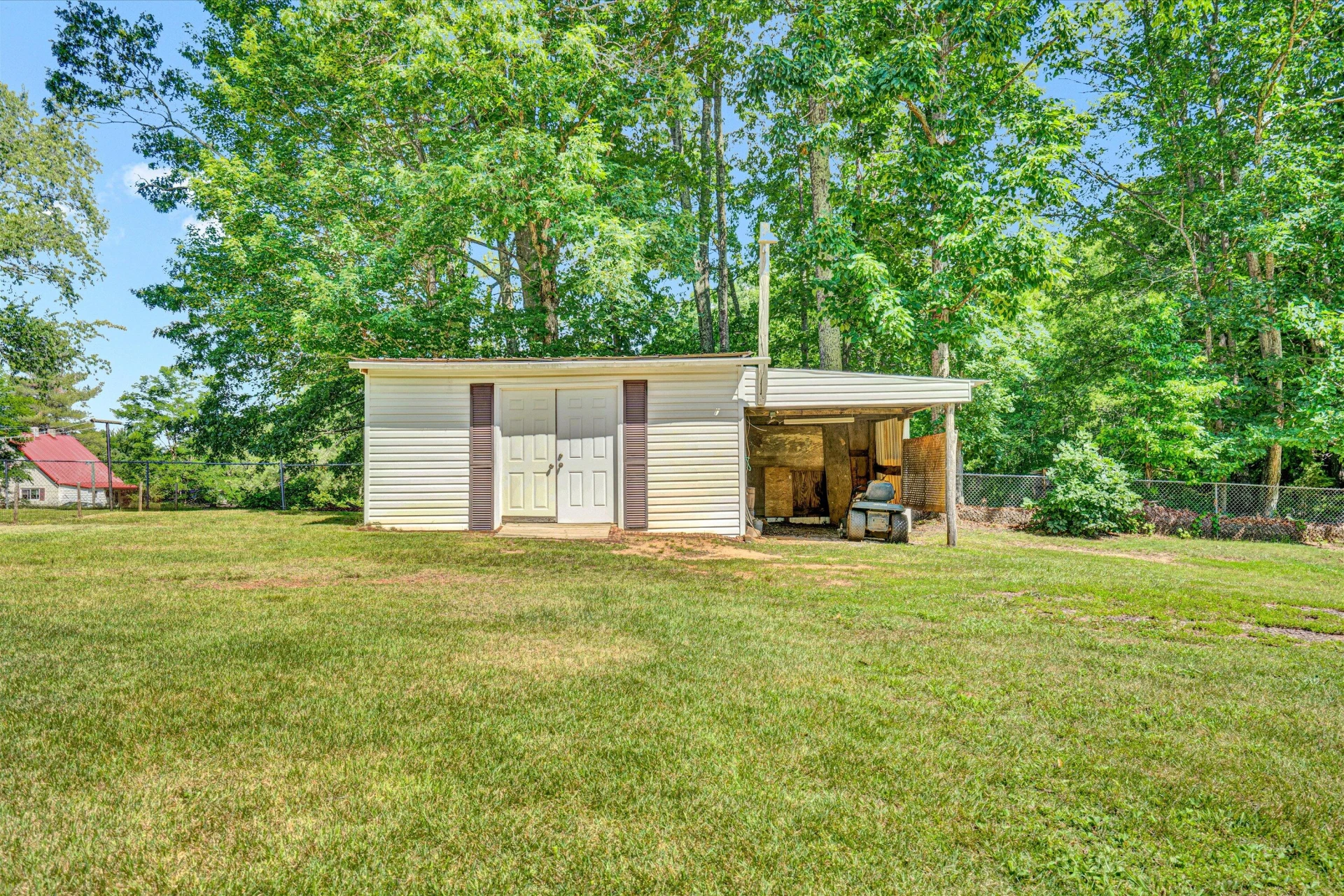 2680 FORK MOUNTAIN RD - Photo 35