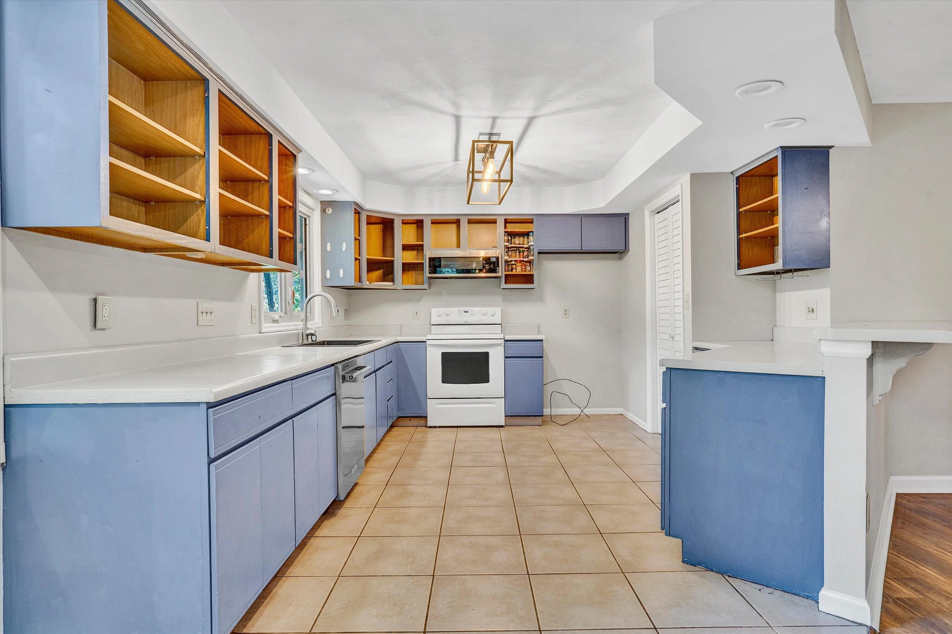 5259 Crossbow CIR - Photo 13