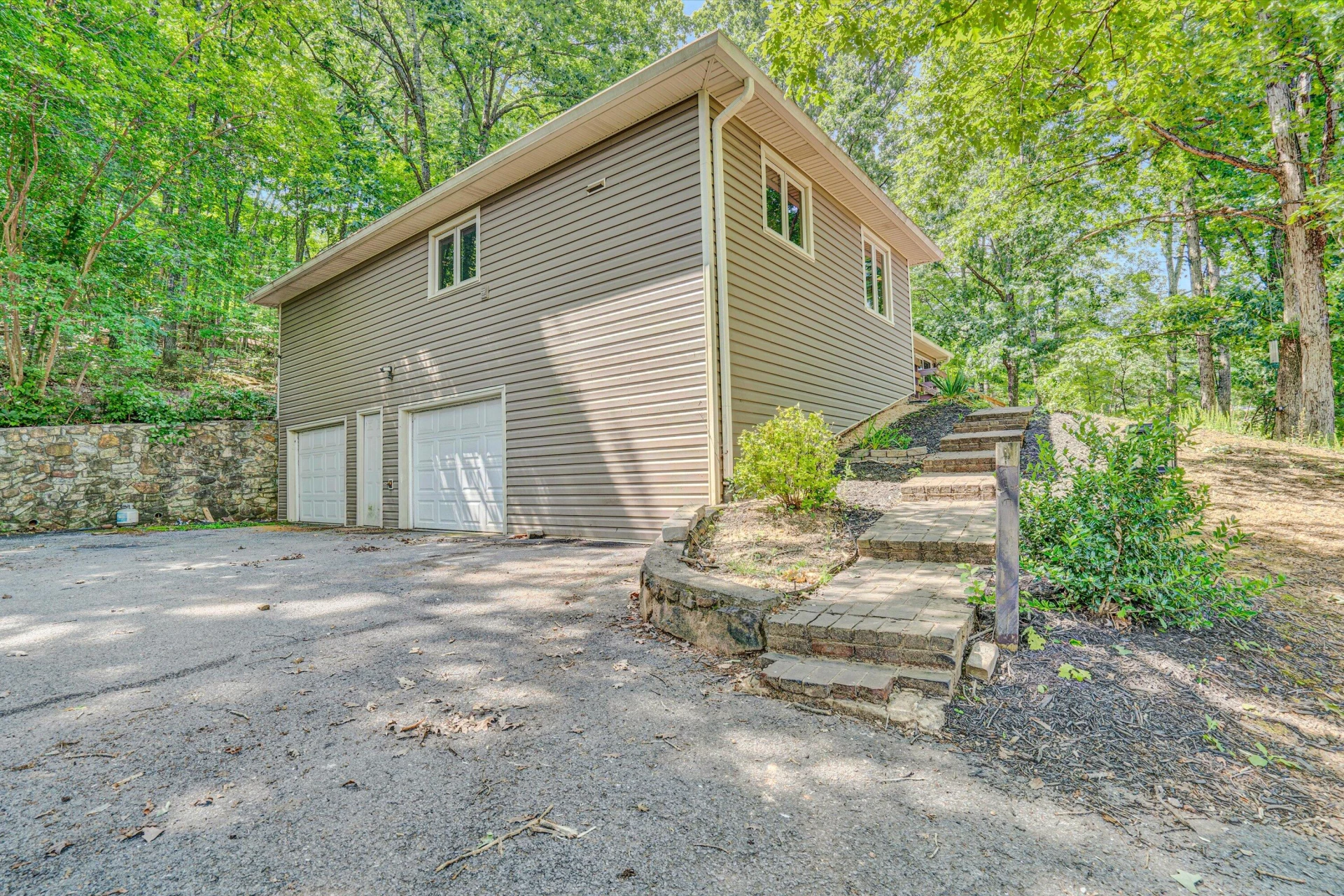 5259 Crossbow CIR - Photo 2