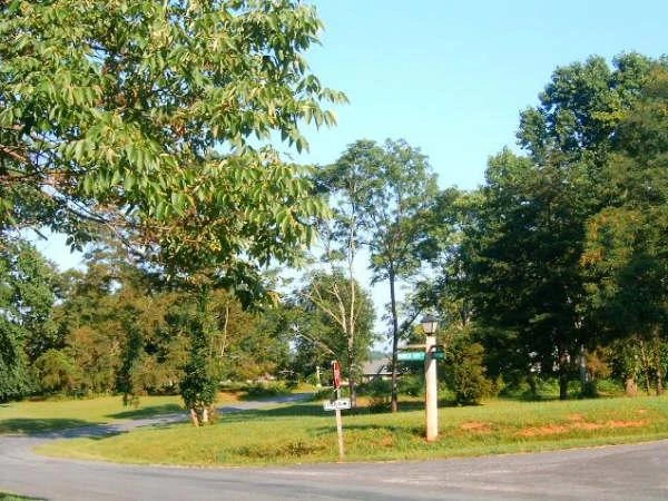 LOT 126 Lands End RD
