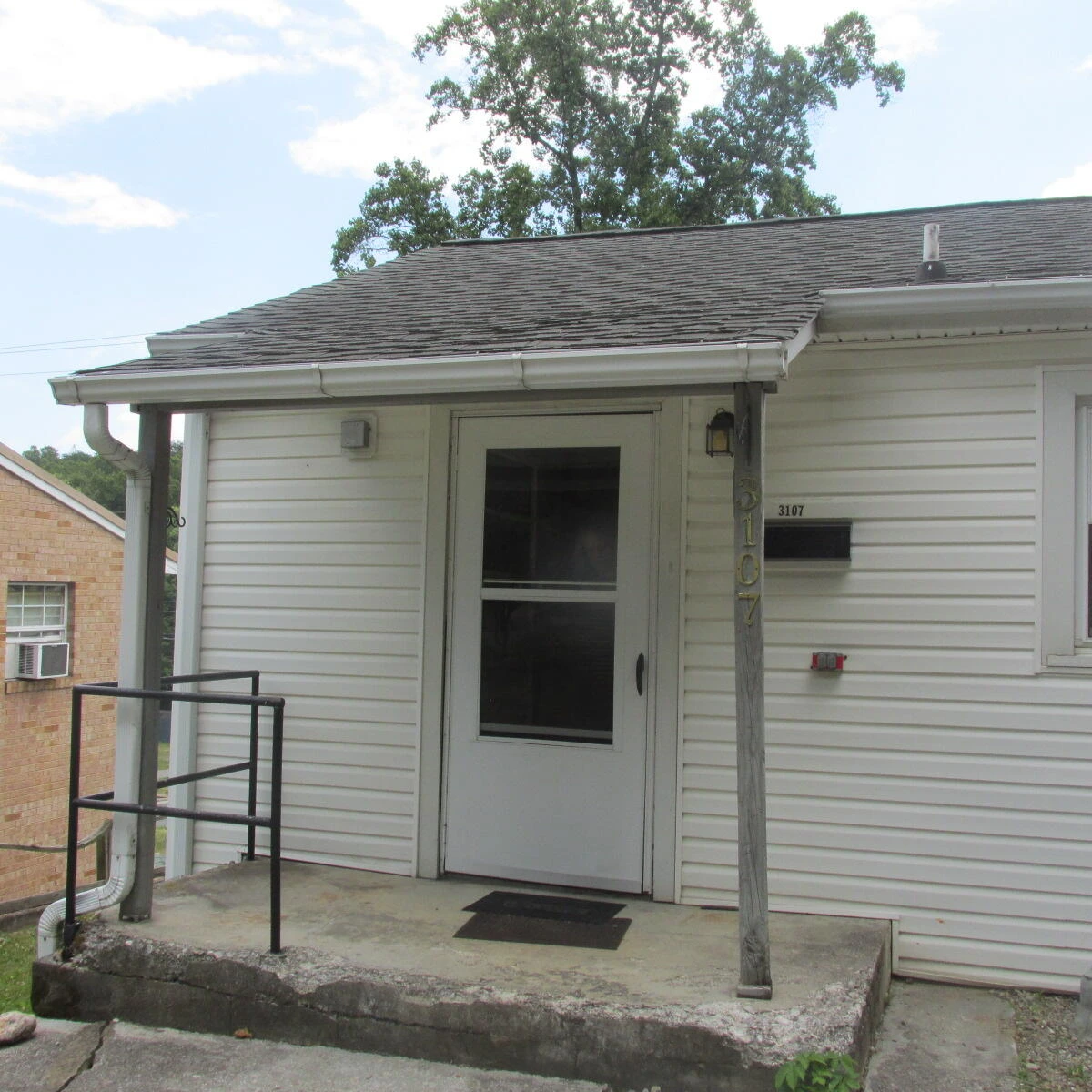 3107 Garden City BLVD - Photo 3