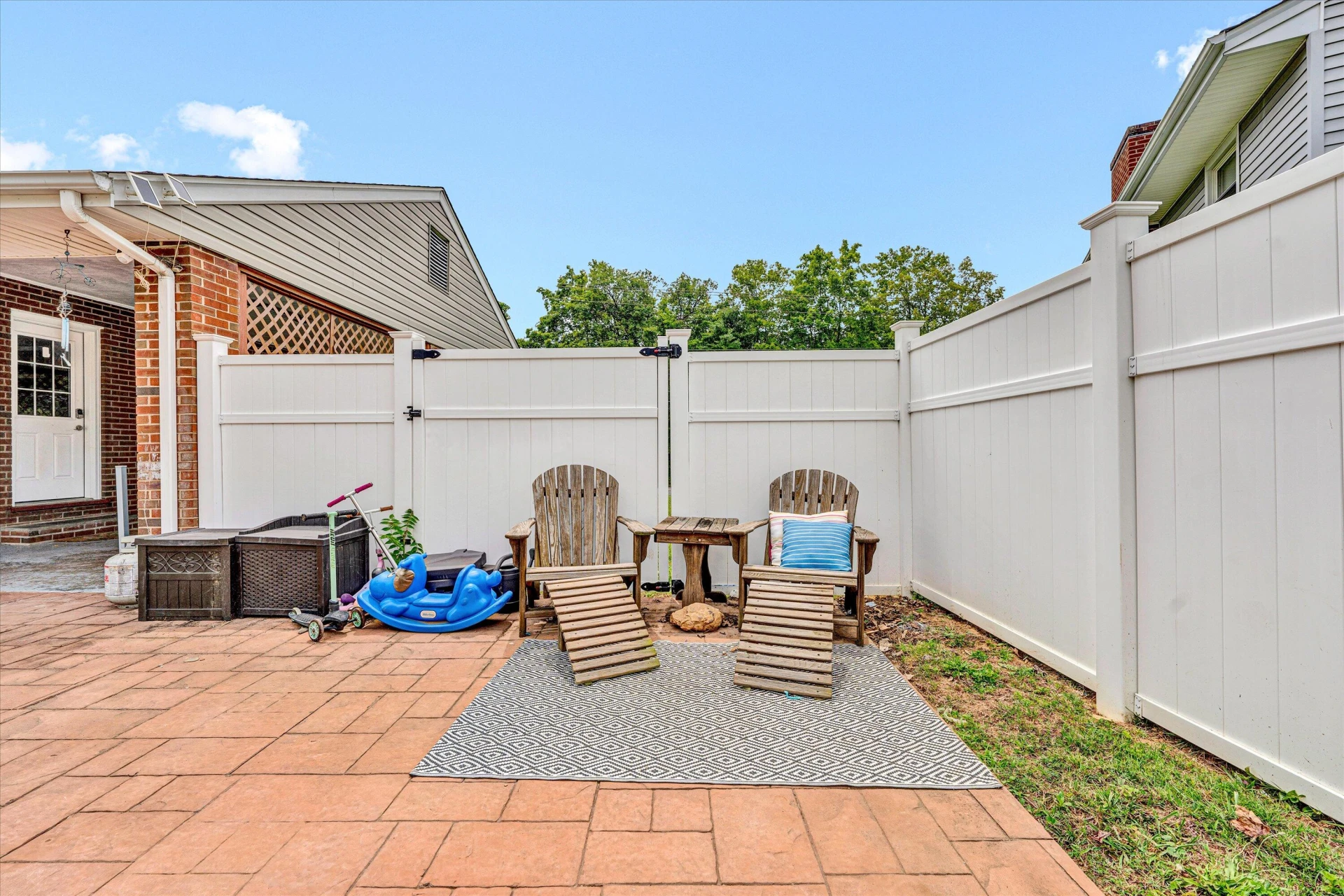2604 McVitty RD - Photo 28
