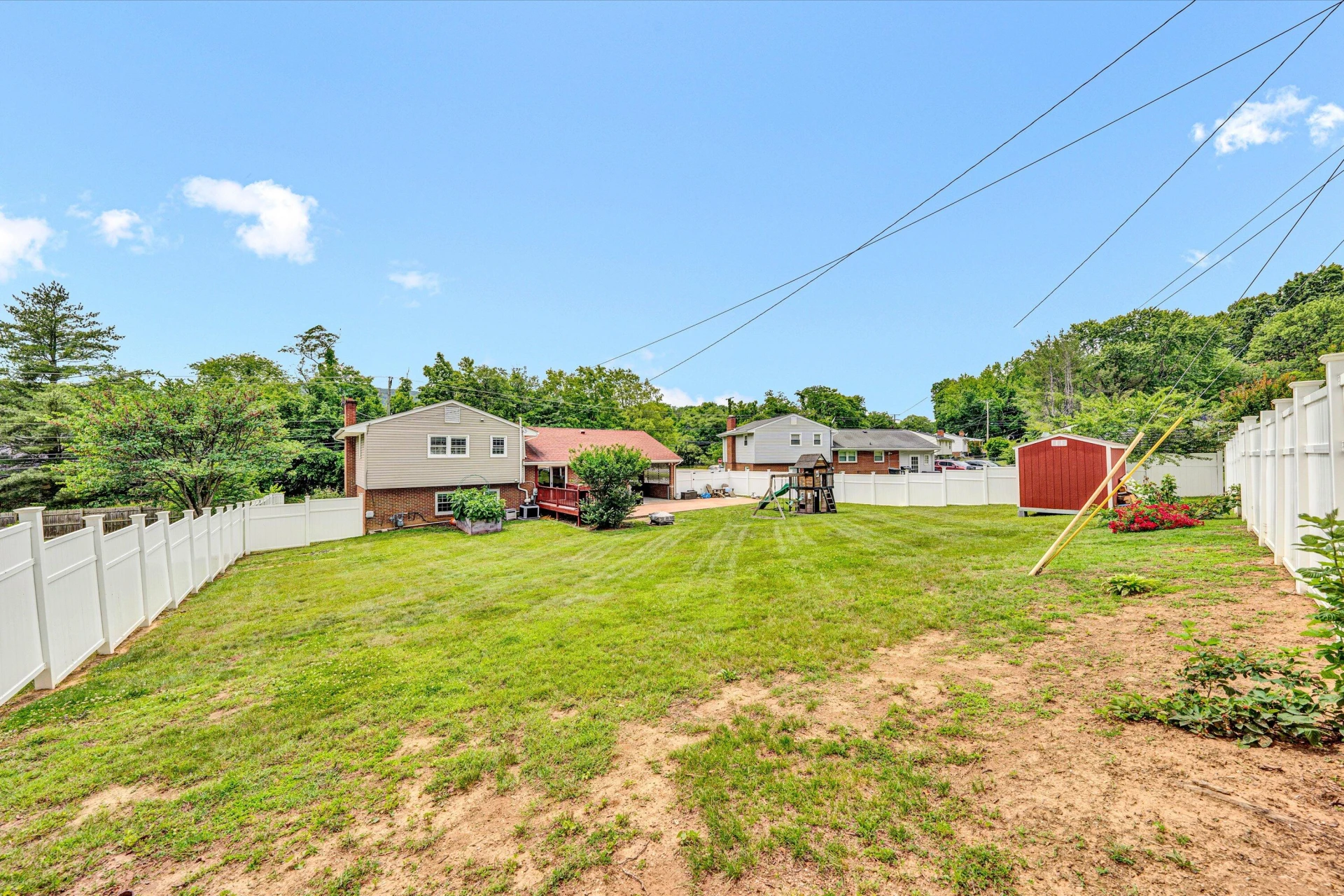 2604 McVitty RD - Photo 33