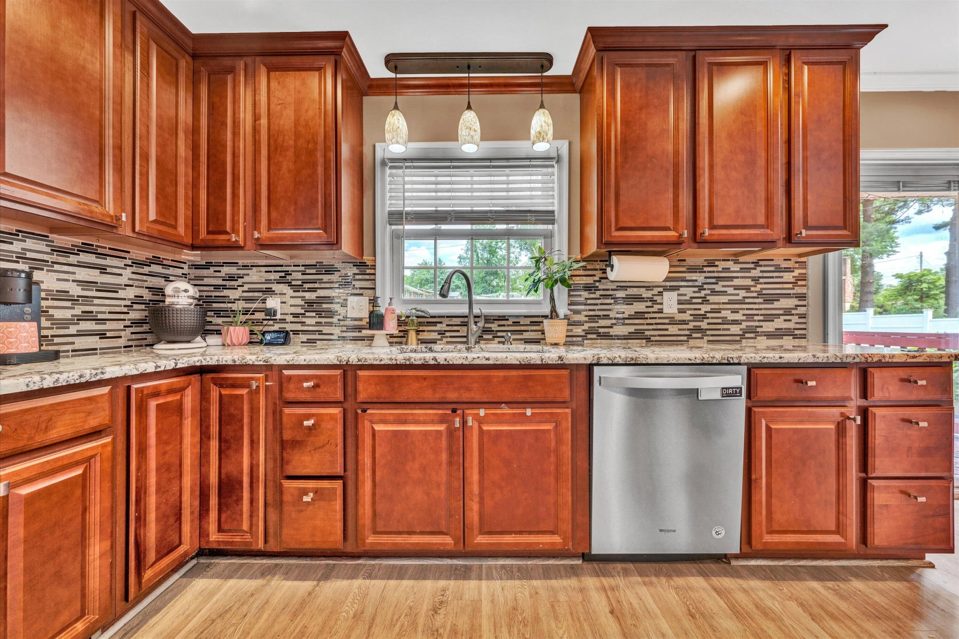 2604 McVitty RD - Photo 8