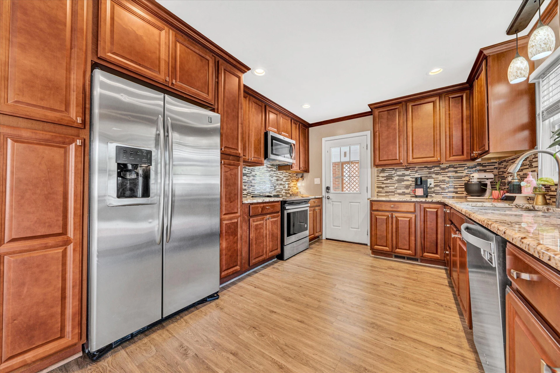 2604 McVitty RD - Photo 9