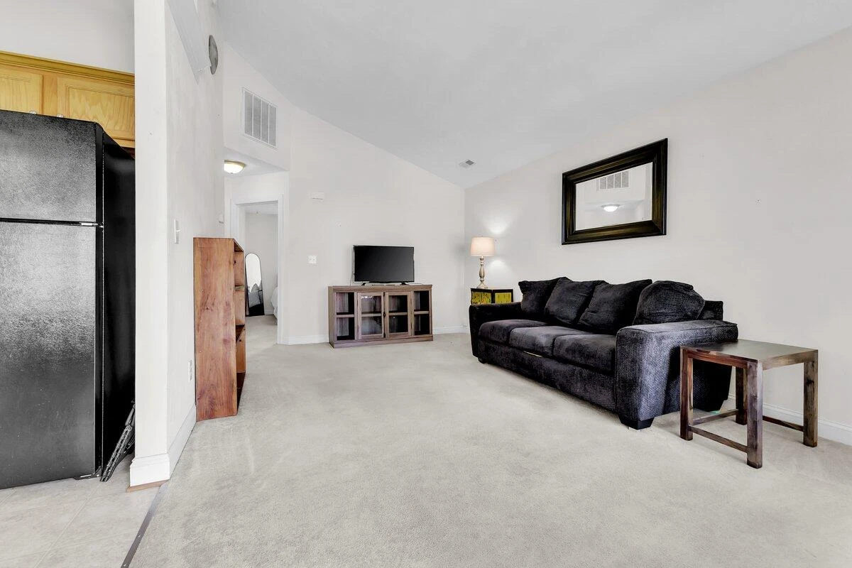 1524 19Th ST - Photo 5