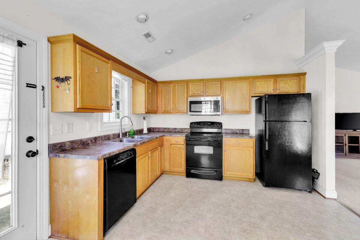 1524 19Th ST - Photo 8