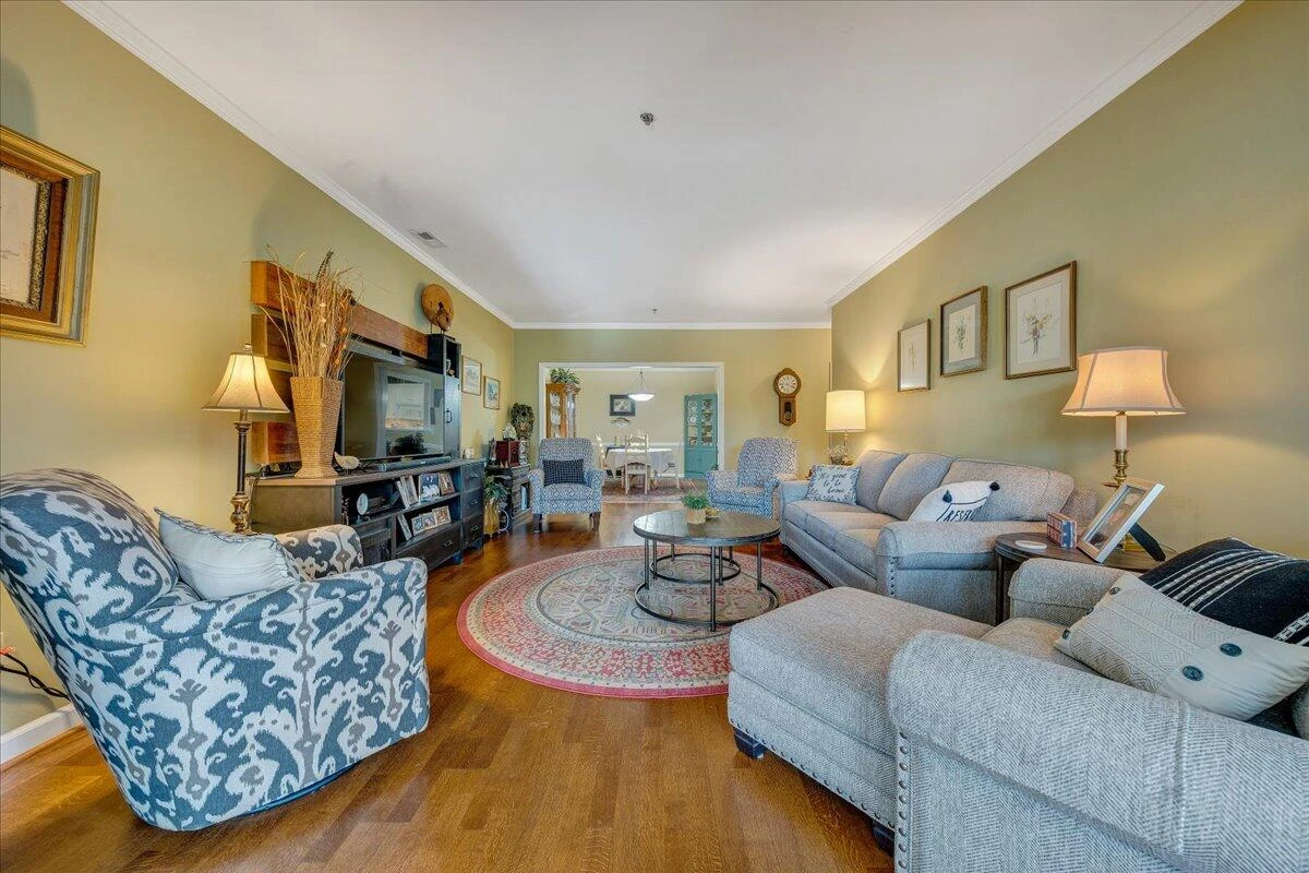 3040 Mcvitty Forest DR #211 - Photo 10