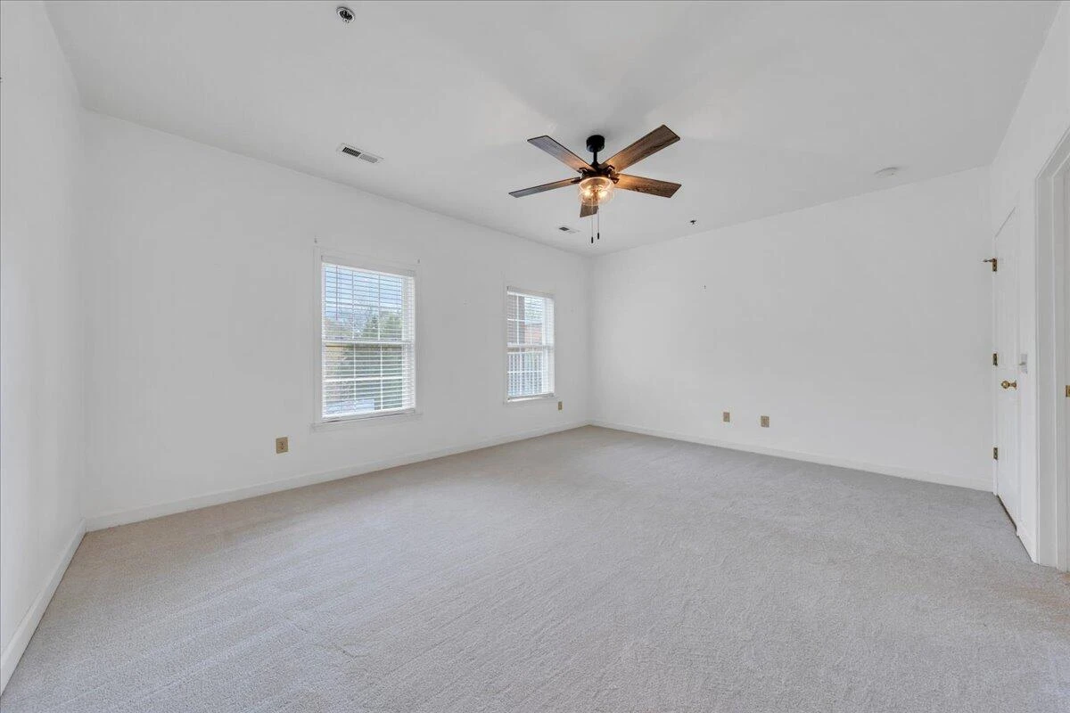 3040 Mcvitty Forest DR #211 - Photo 36