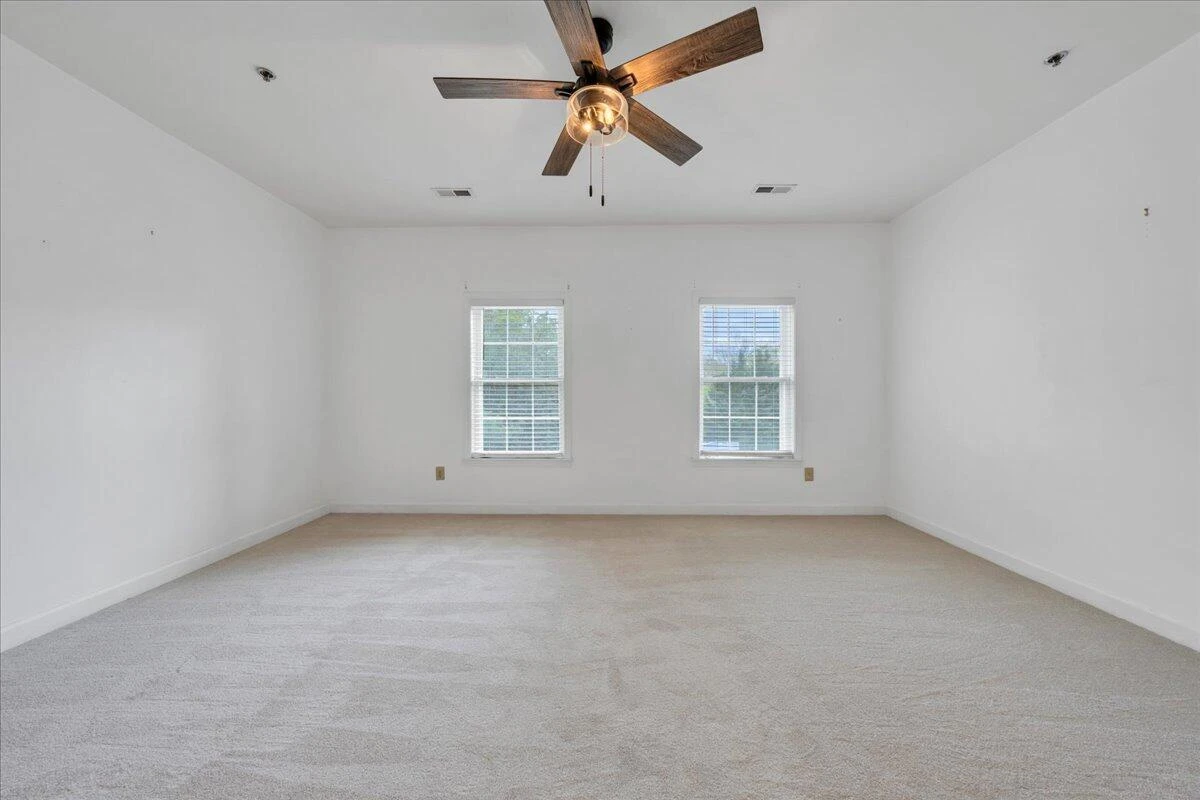3040 Mcvitty Forest DR #211 - Photo 37