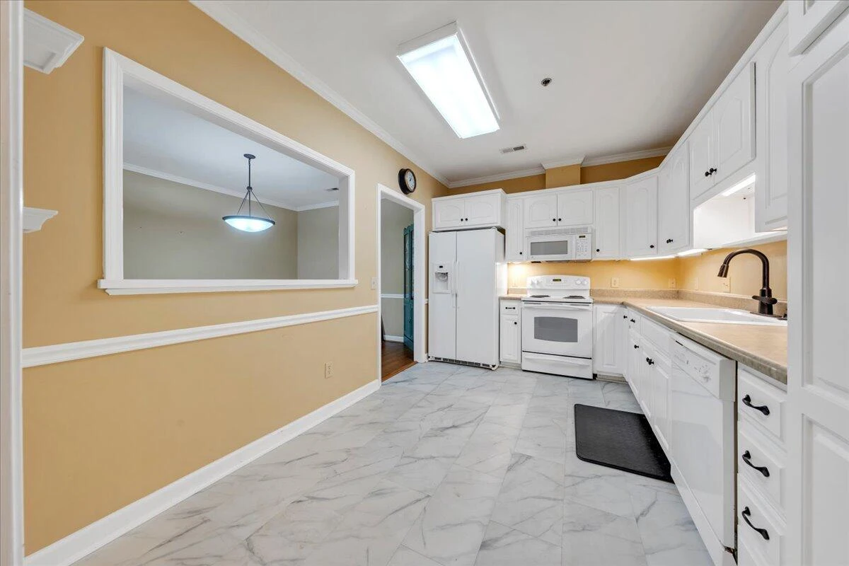 3040 Mcvitty Forest DR #211 - Photo 49