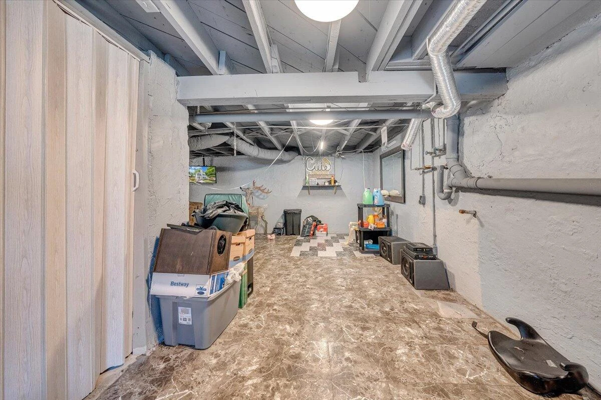 2918 10th ST - Photo 19