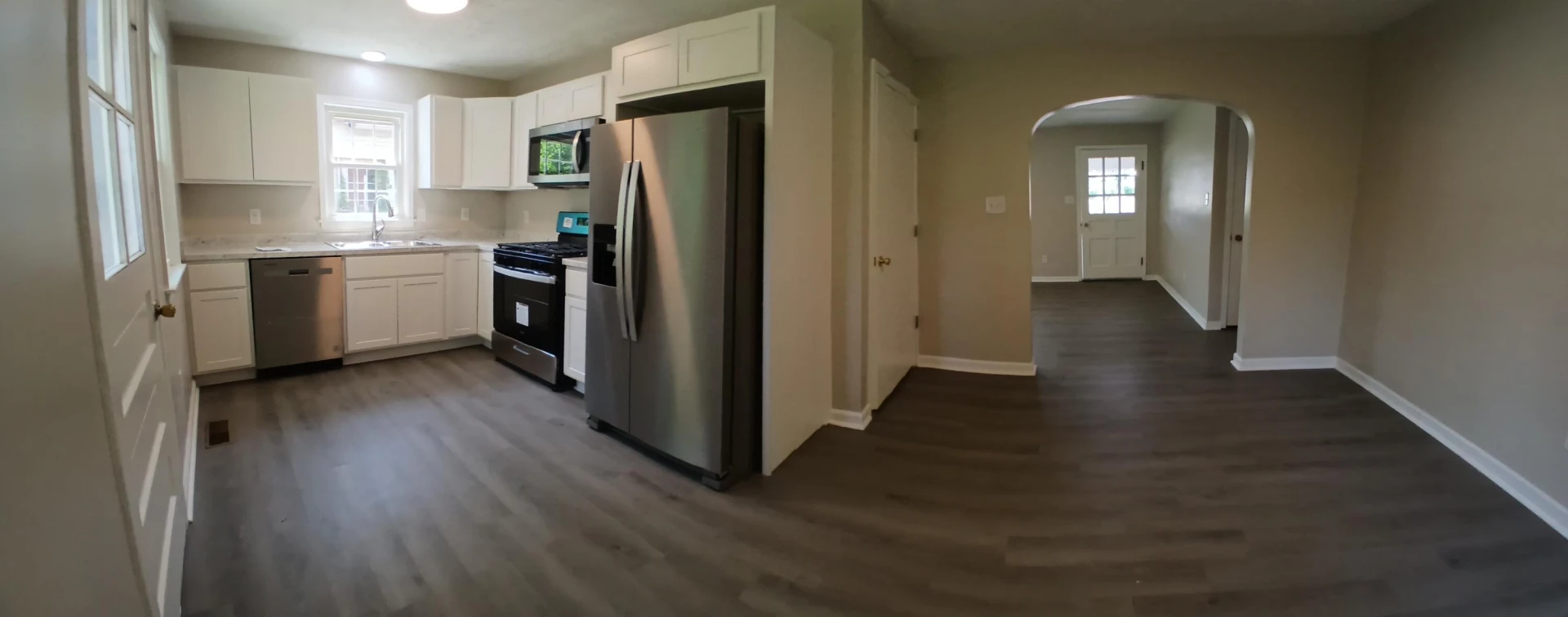 214 Madison ST - Photo 3