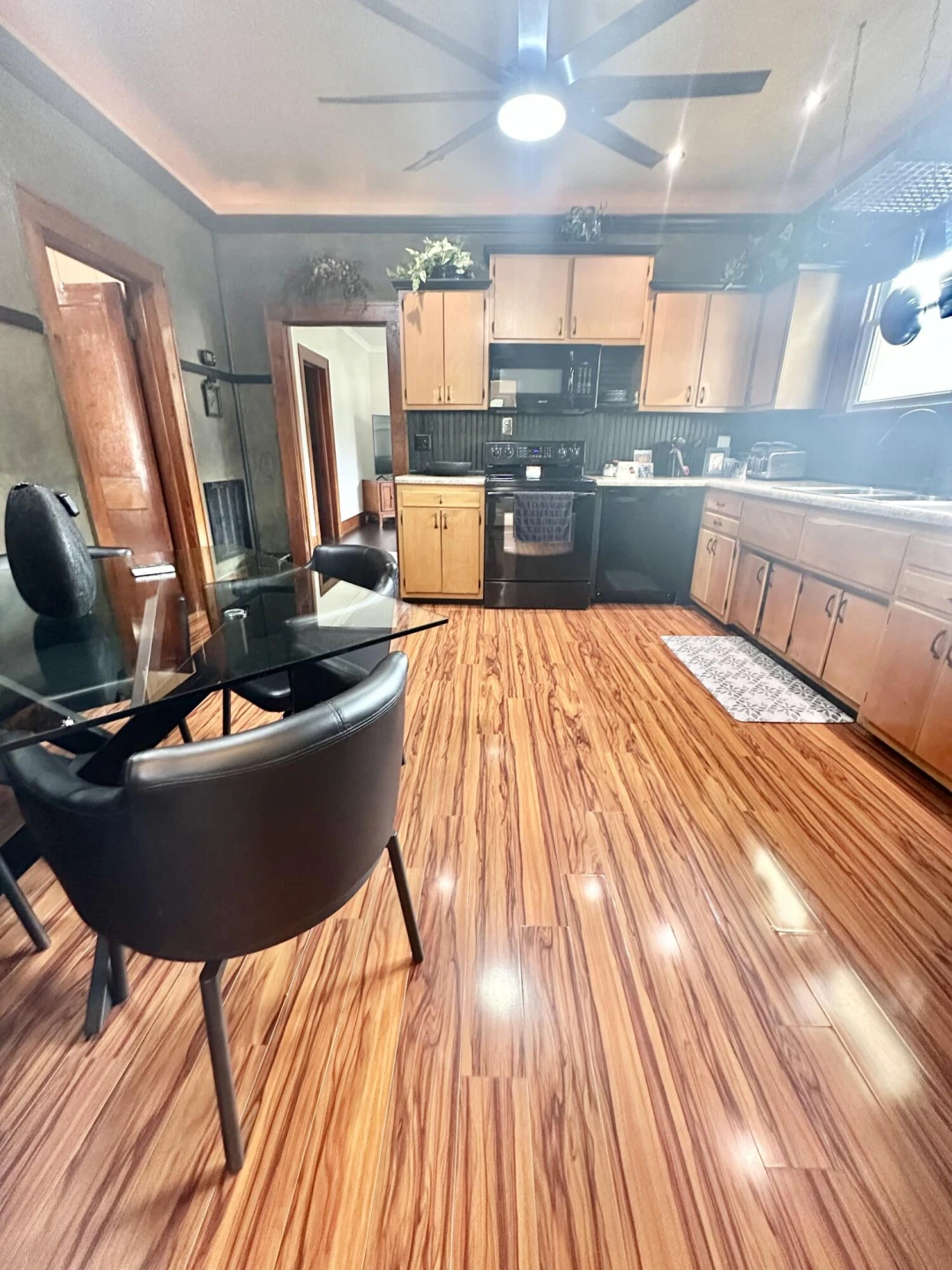 2019 Lee AVE - Photo 26