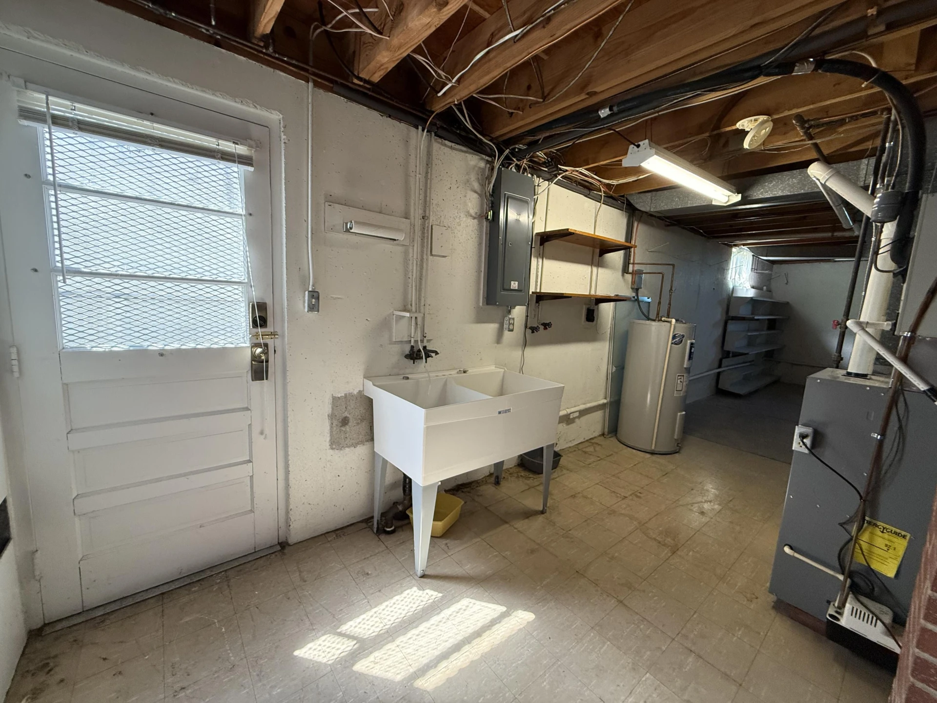 420 HOMEPLACE DR - Photo 23
