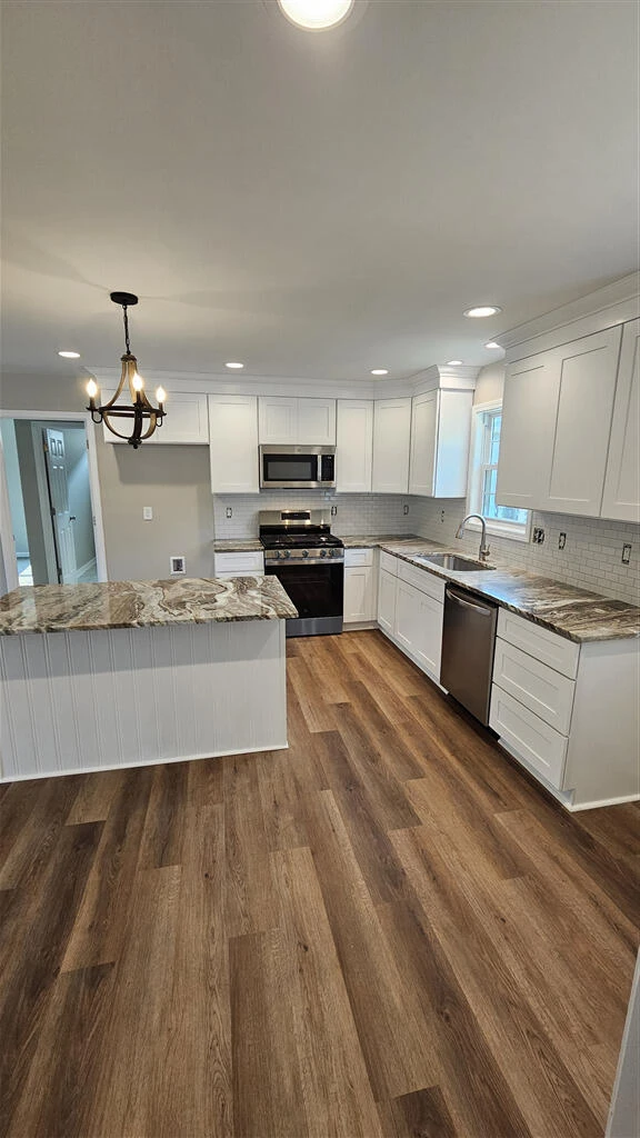 808 Harrison AVE - Photo 11