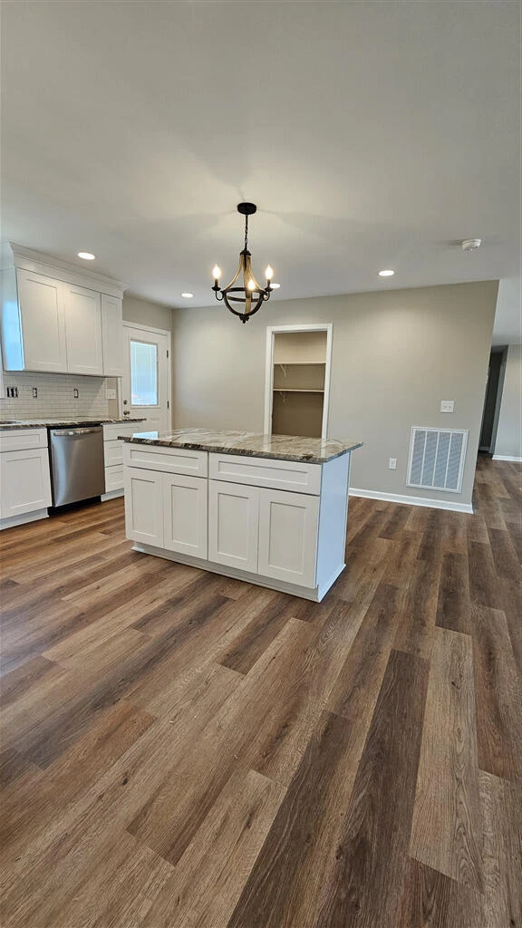 808 Harrison AVE - Photo 5