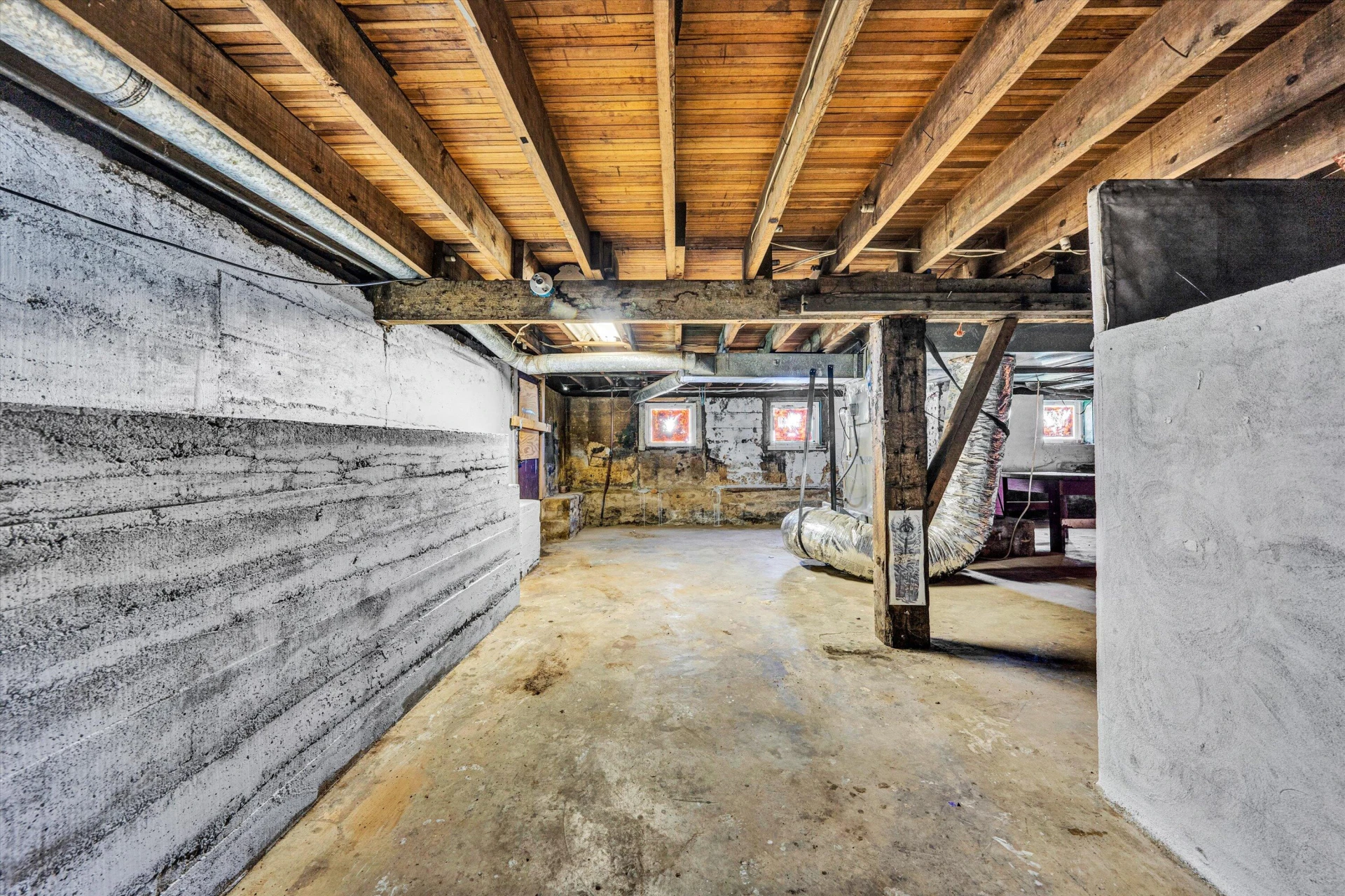 1108 Tompkins AVE - Photo 22