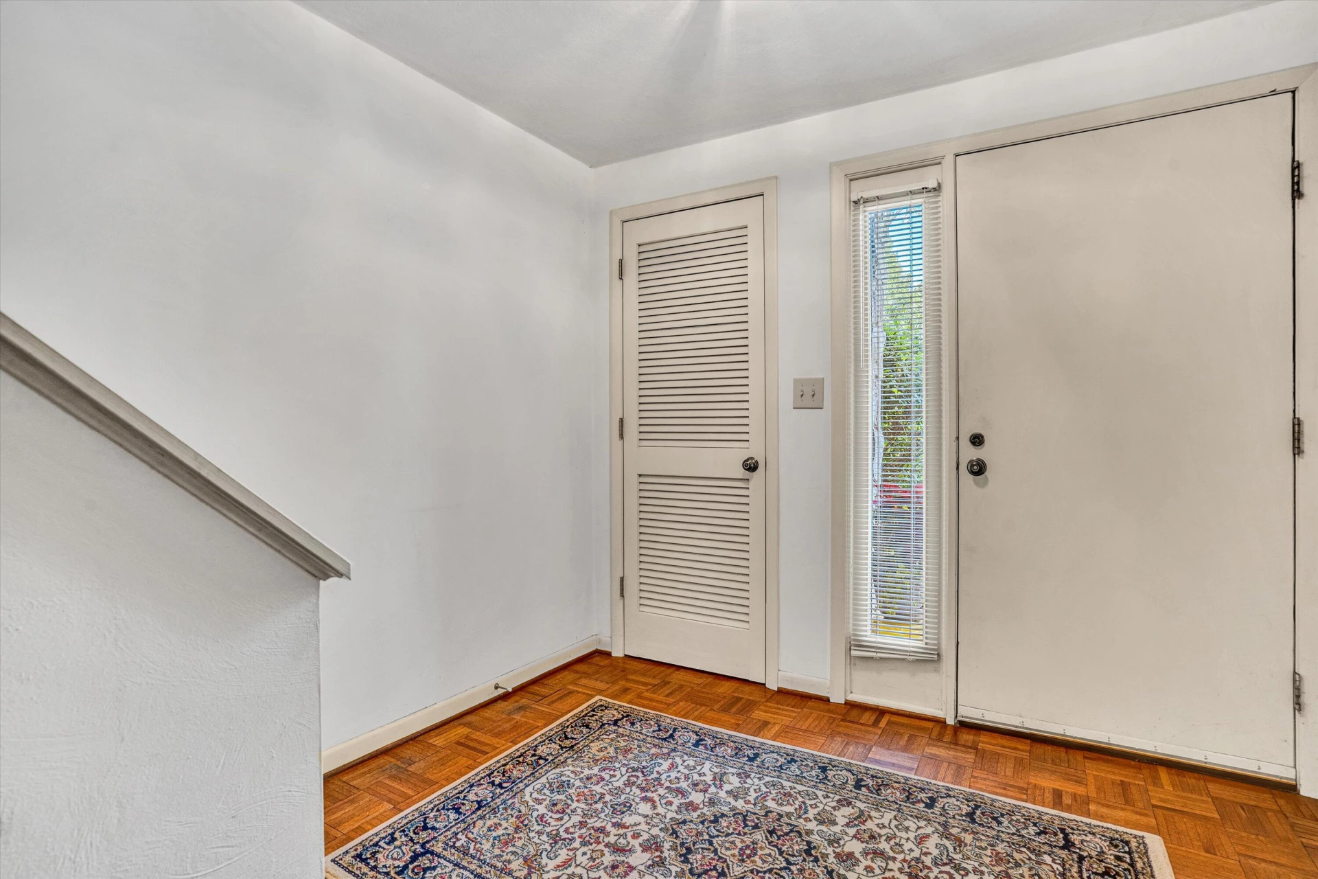 3253 Londonderry LN - Photo 4