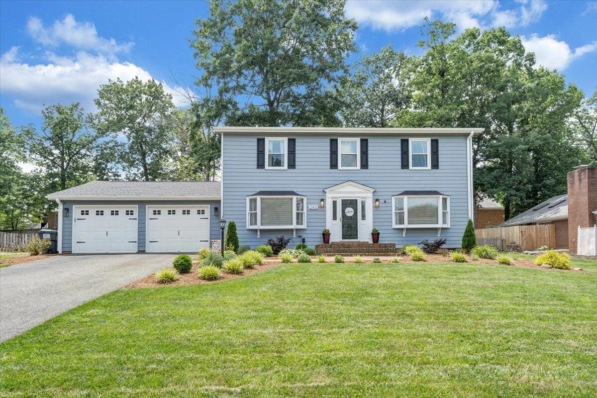 245 Queen Regent CT