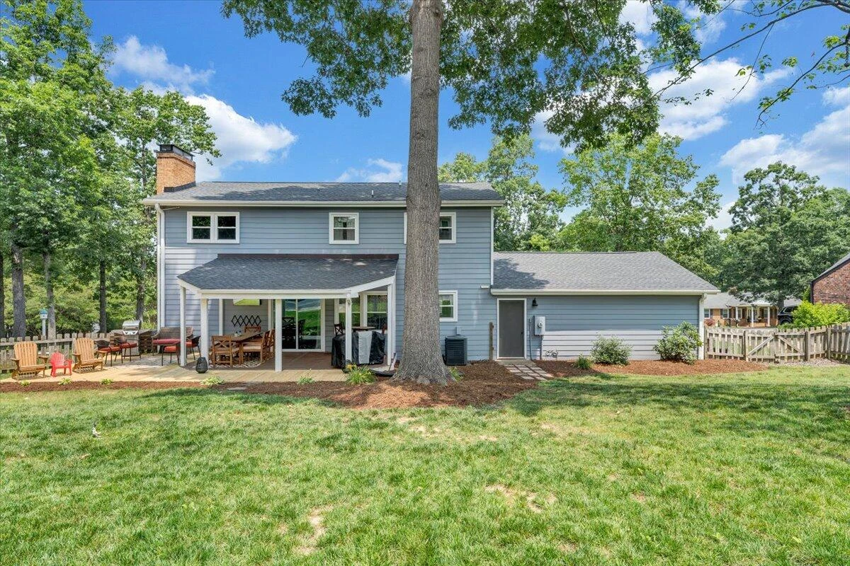 245 Queen Regent CT - Photo 39
