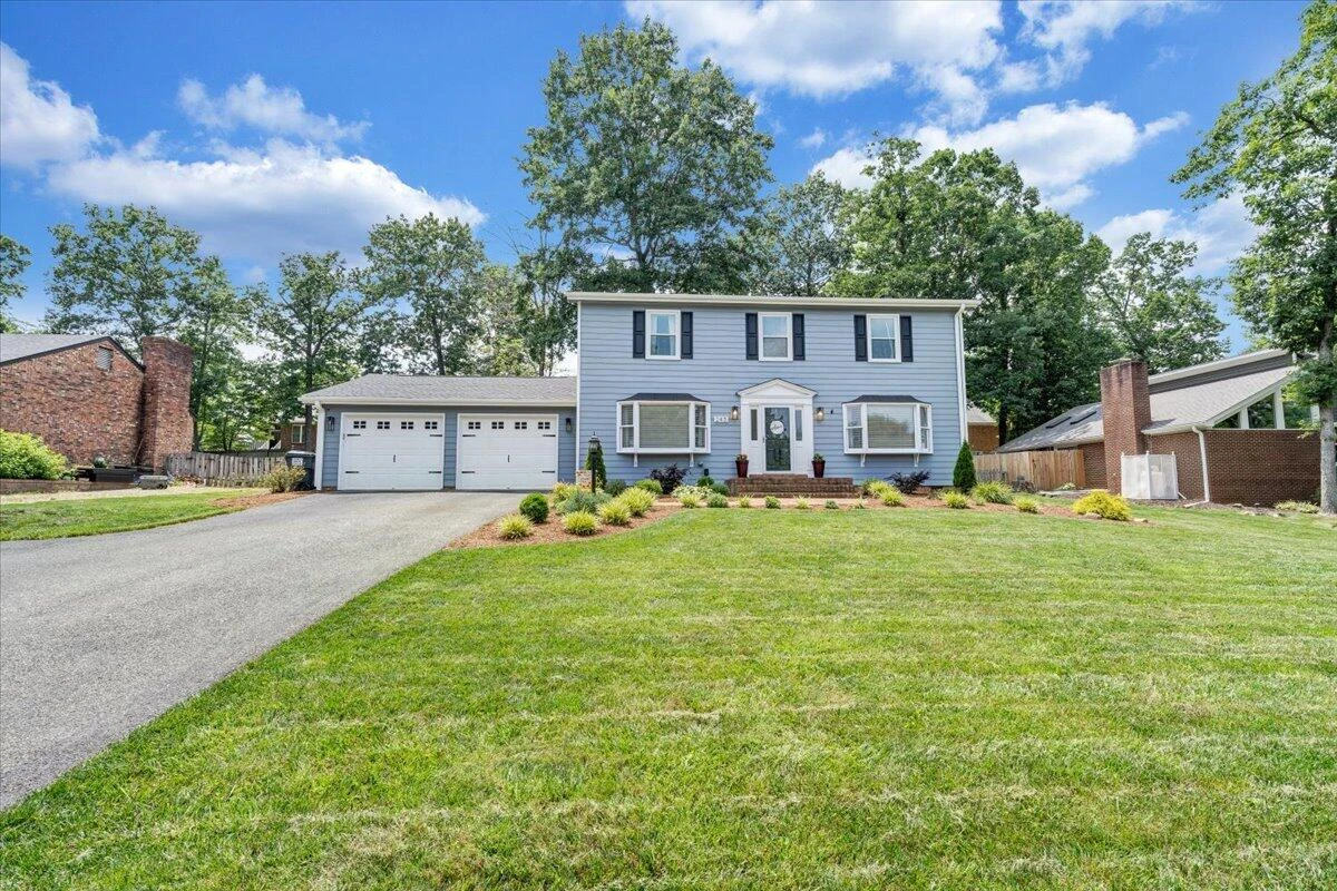 245 Queen Regent CT - Photo 47