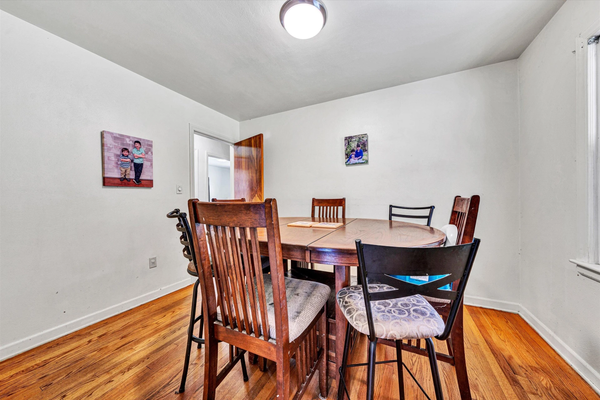 139 Christian AVE - Photo 10