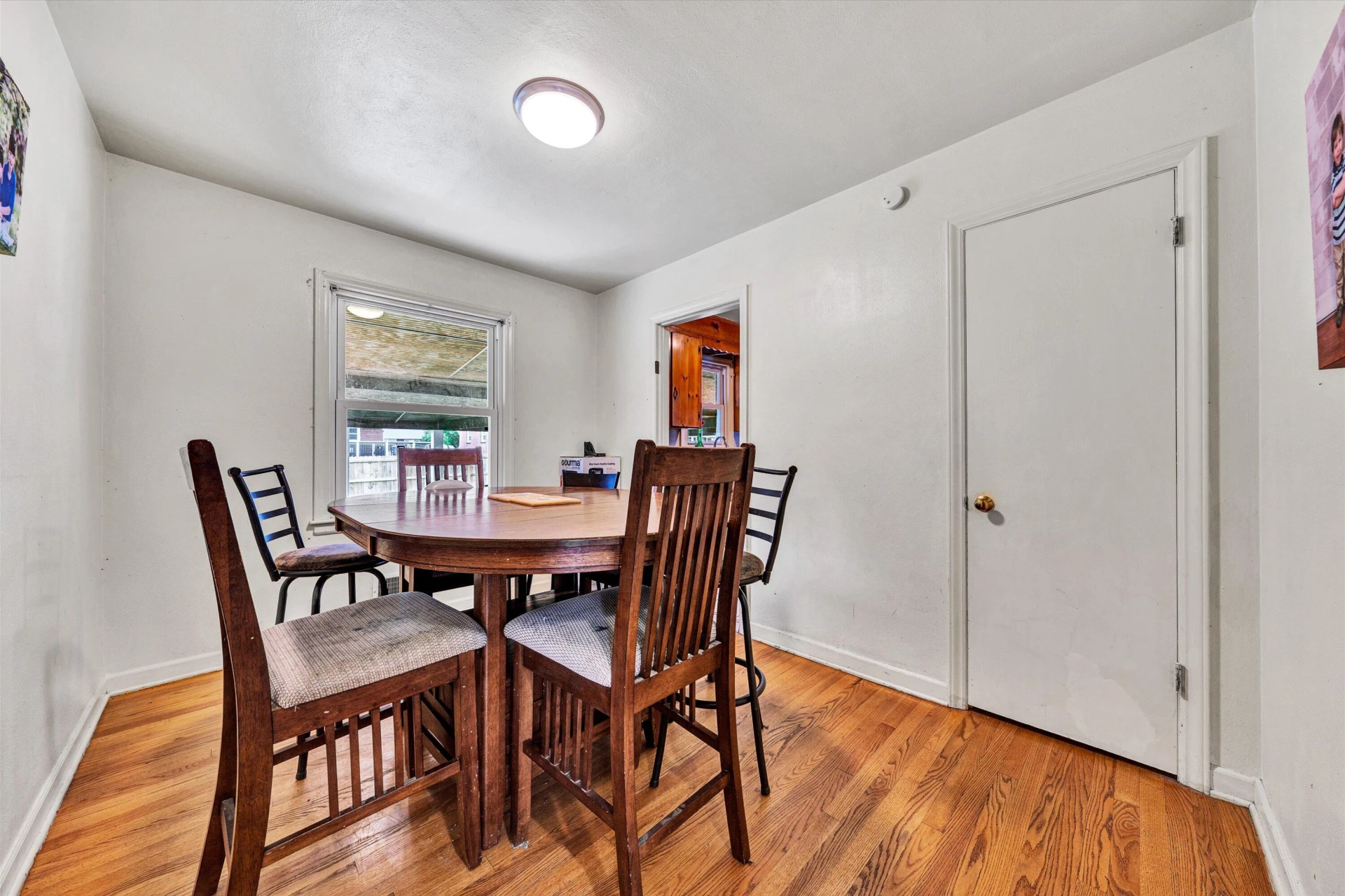 139 Christian AVE - Photo 11