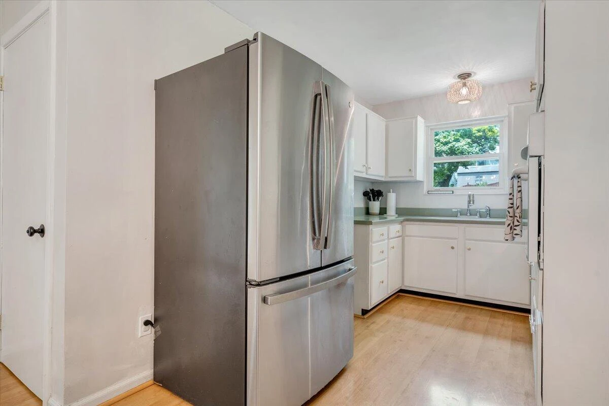 4332 Bandy RD - Photo 16