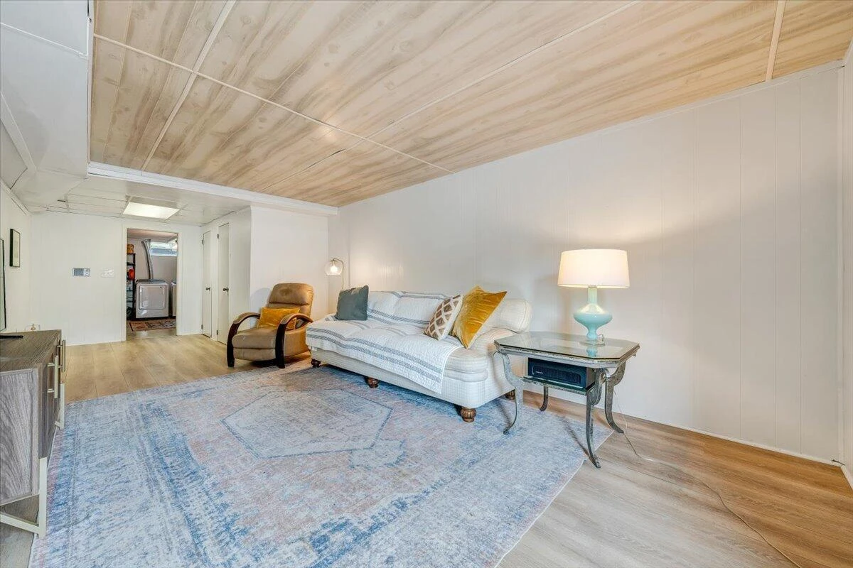 4332 Bandy RD - Photo 34